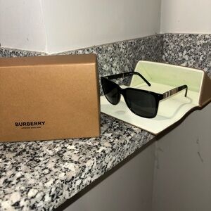 Burberry Black and Gold Men's Sunglasses